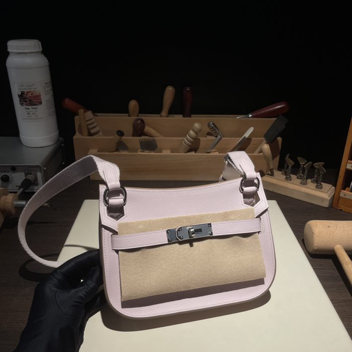 Hermes Jypsiere, Pink